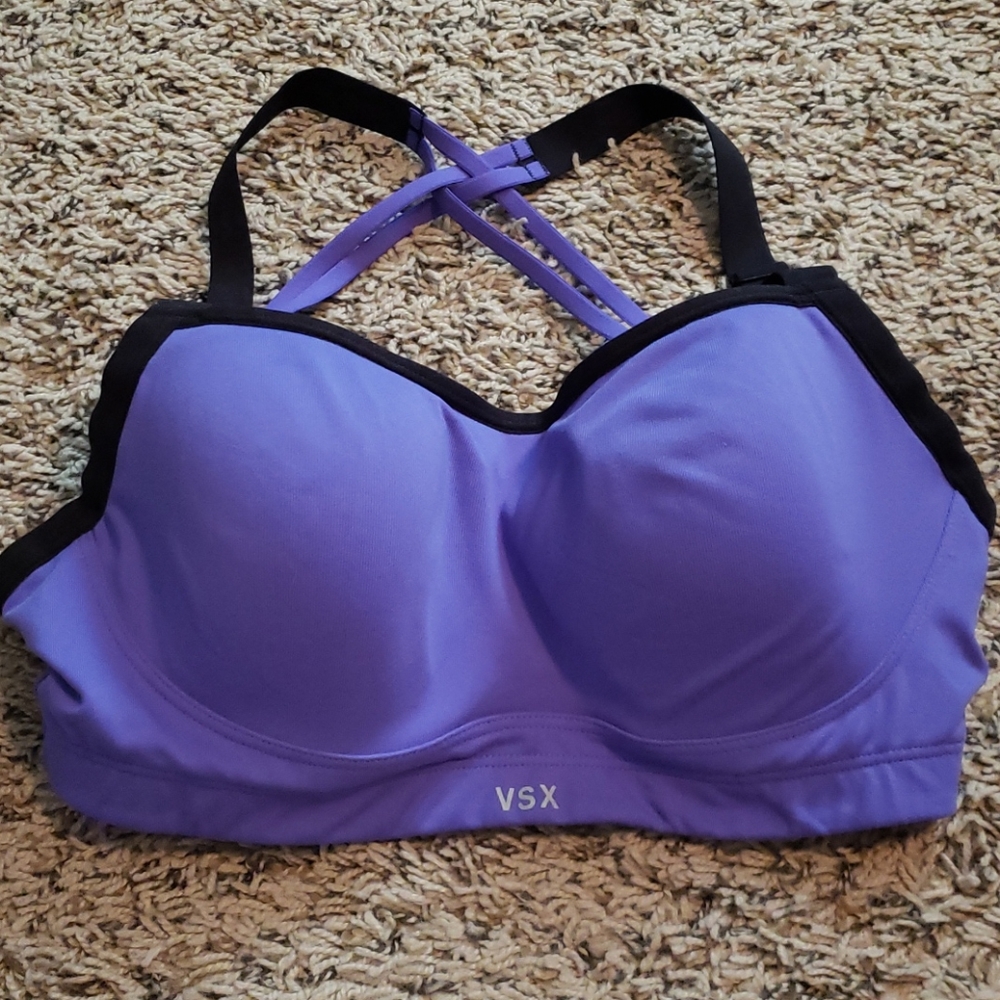 34D Victoria Sports bra